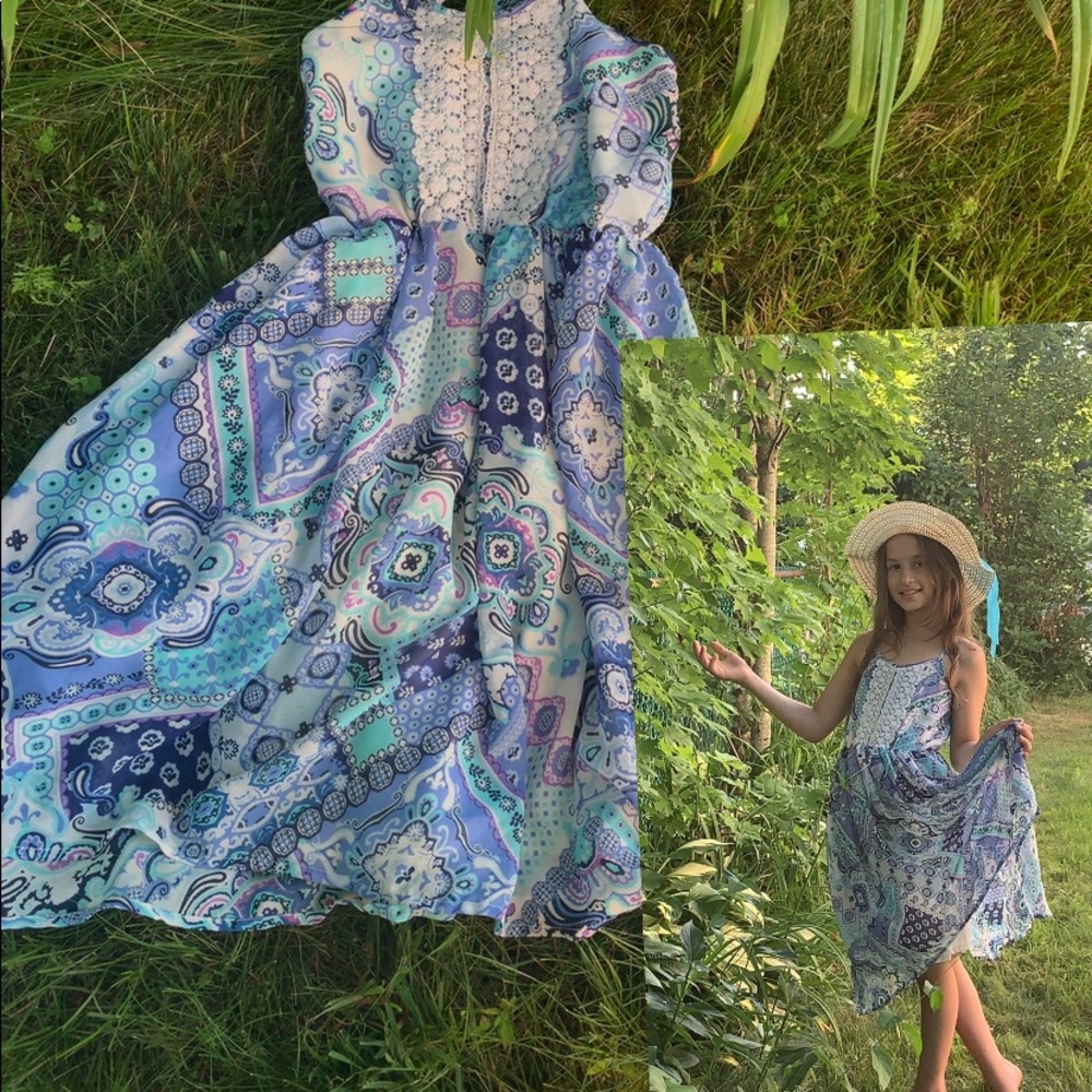 Blue dress